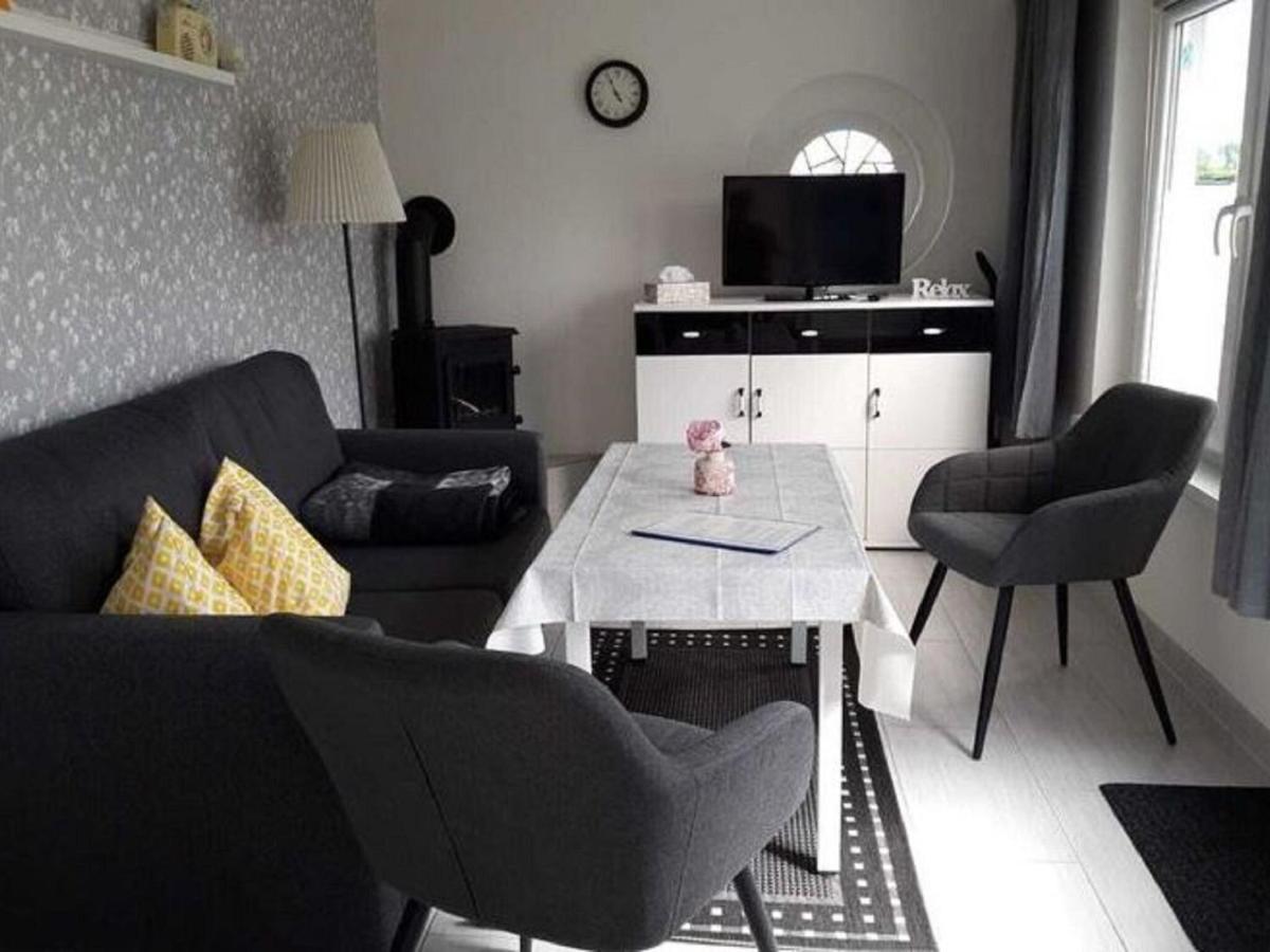 Serene Bungalow In Neubukow With Garden Esterno foto