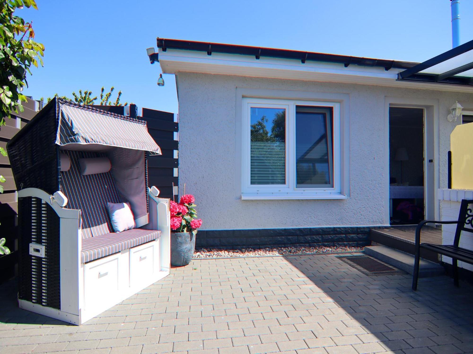 Serene Bungalow In Neubukow With Garden Esterno foto